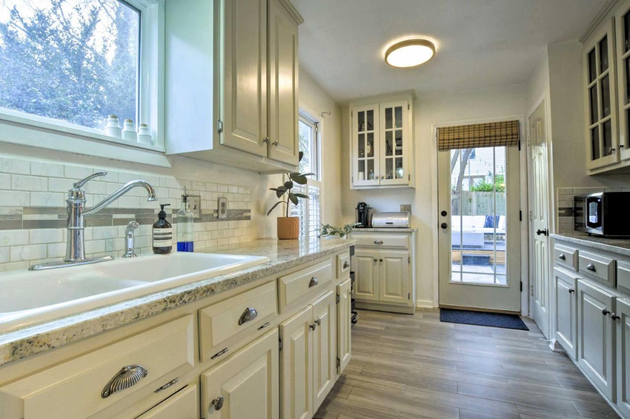 Home With Outdoor Oasis In Downtown Raleigh! Exterior photo